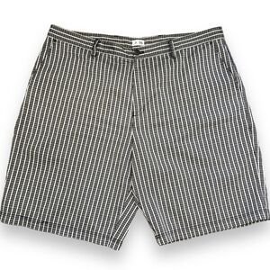 Adidas Men's Flat Front Plaid Performance Shorts  Size 40  11" Black/Tan Pockets